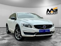 VOLVO V60 CROSS COUNTRY