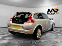 VOLVO C30
