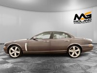 JAGUAR XJR