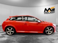 VOLVO C30