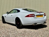 JAGUAR XKR