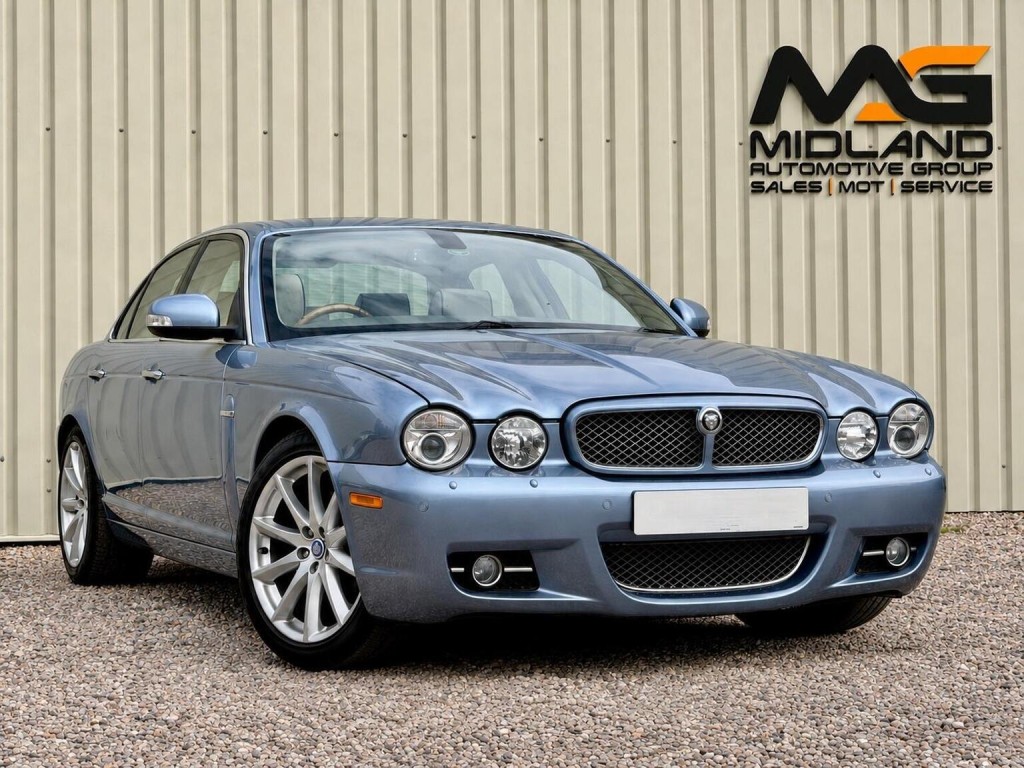 2009 Jaguar XJ